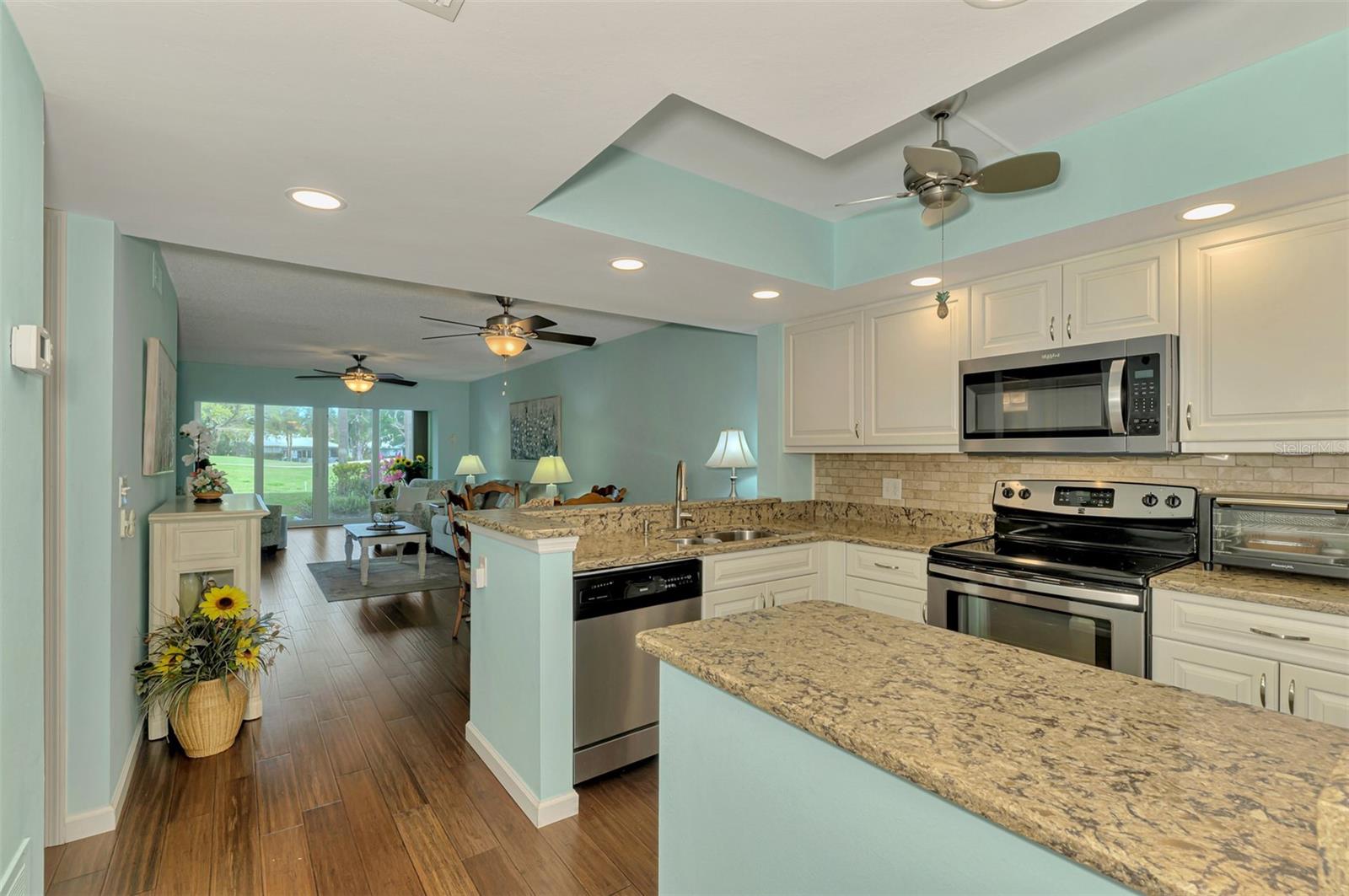 433 Cerromar Lane, FL