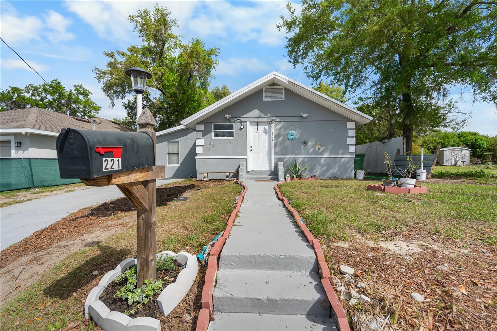 221 Avenue L, FL