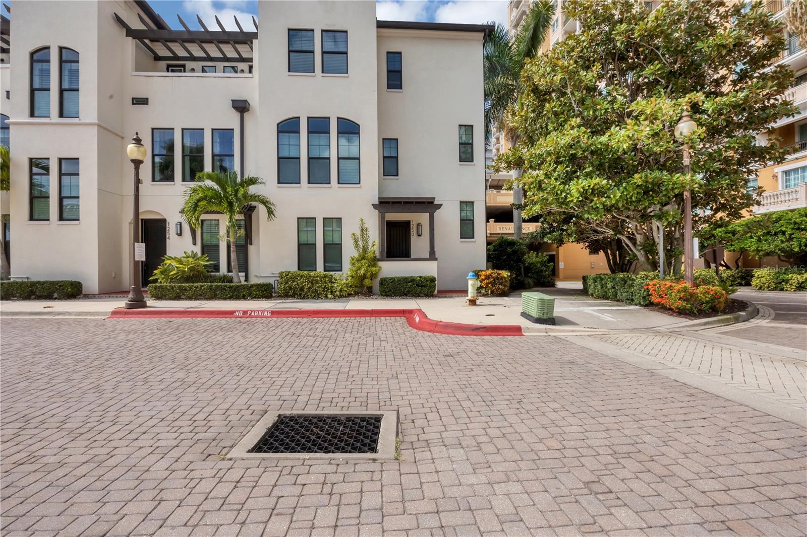 1250 May Lane, FL