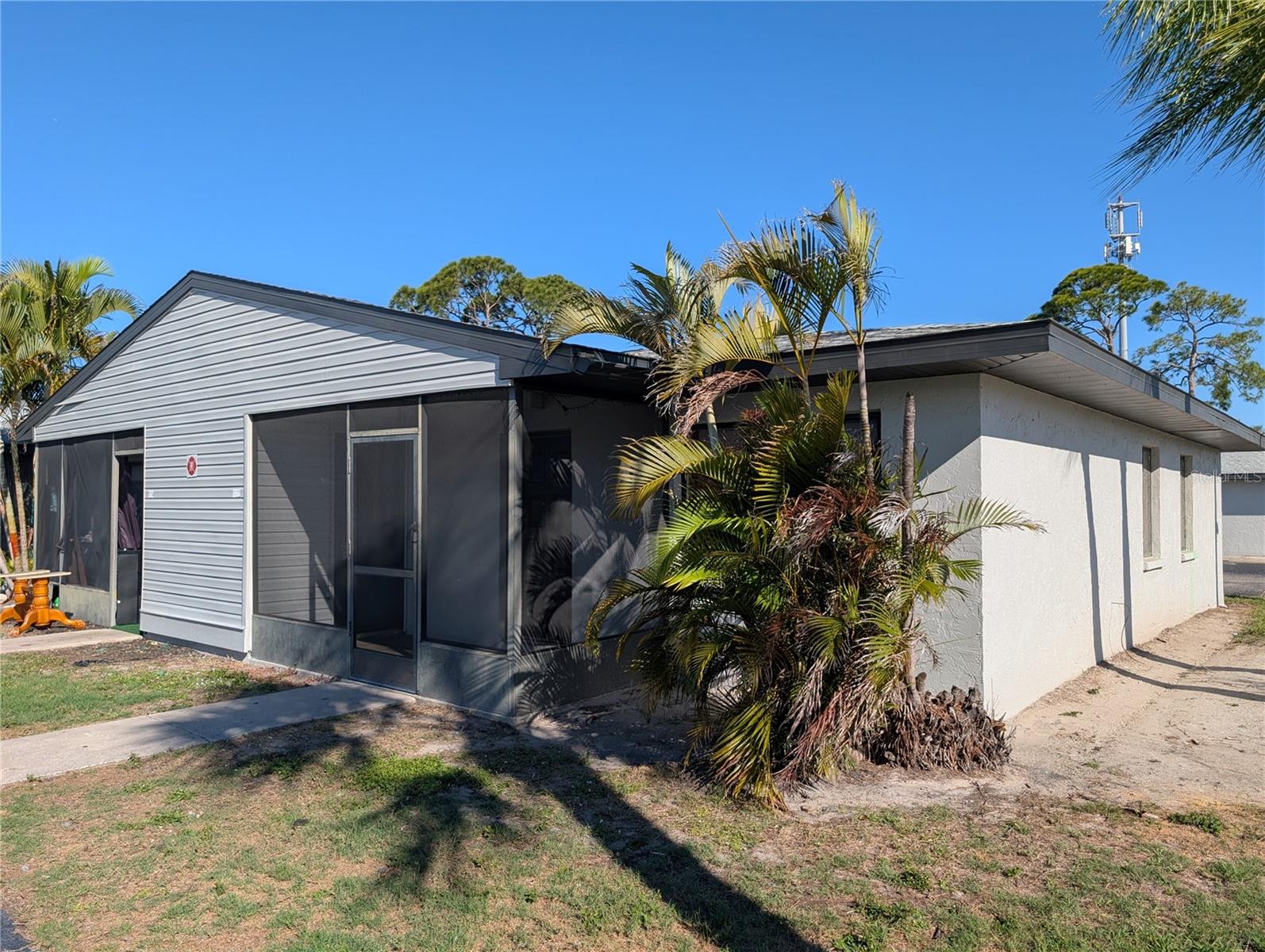 1122 68th Avenue Drive, FL