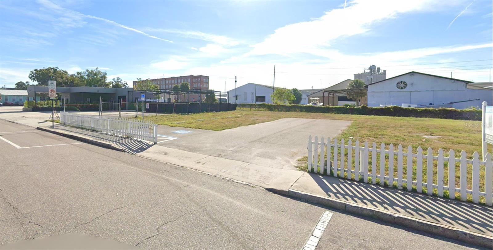 1715 4th Avenue, FL