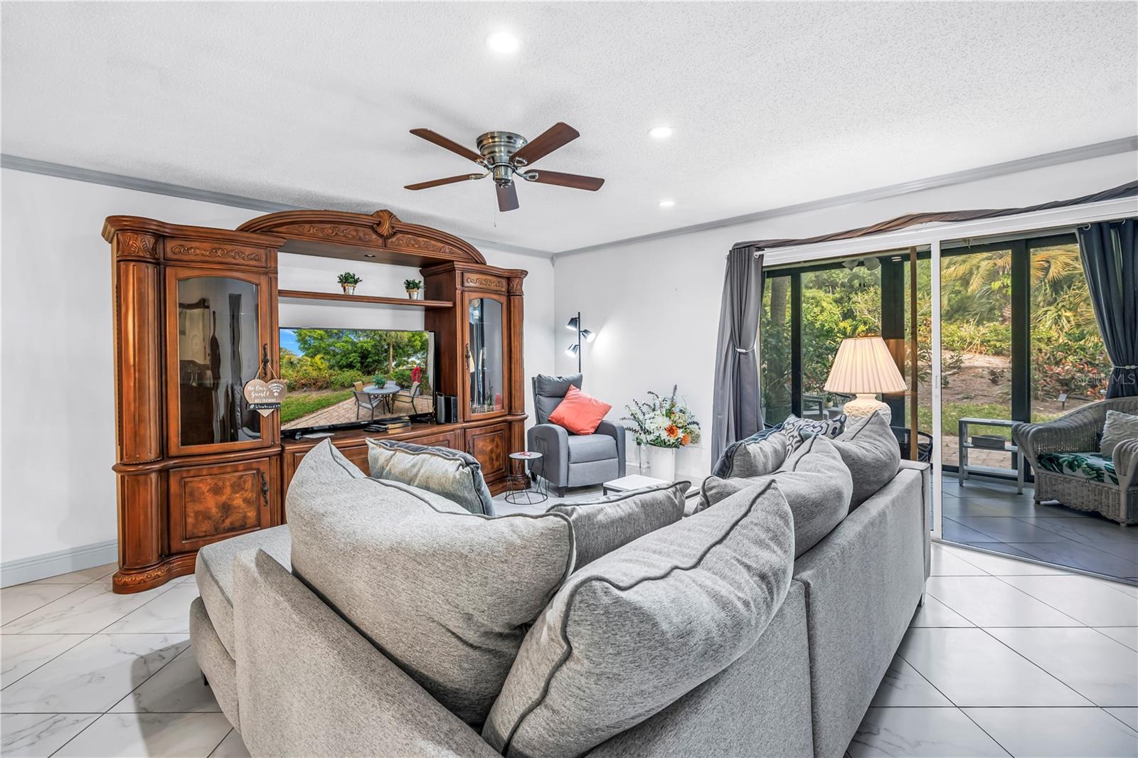 415 Spring Lakes Boulevard, FL