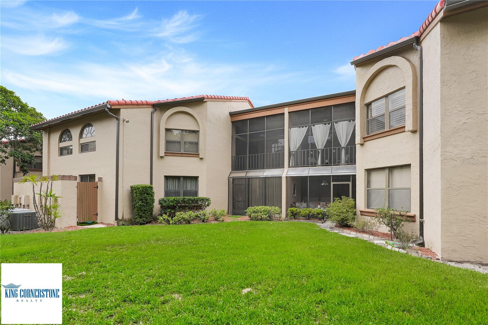 2935 Monaco Court, FL