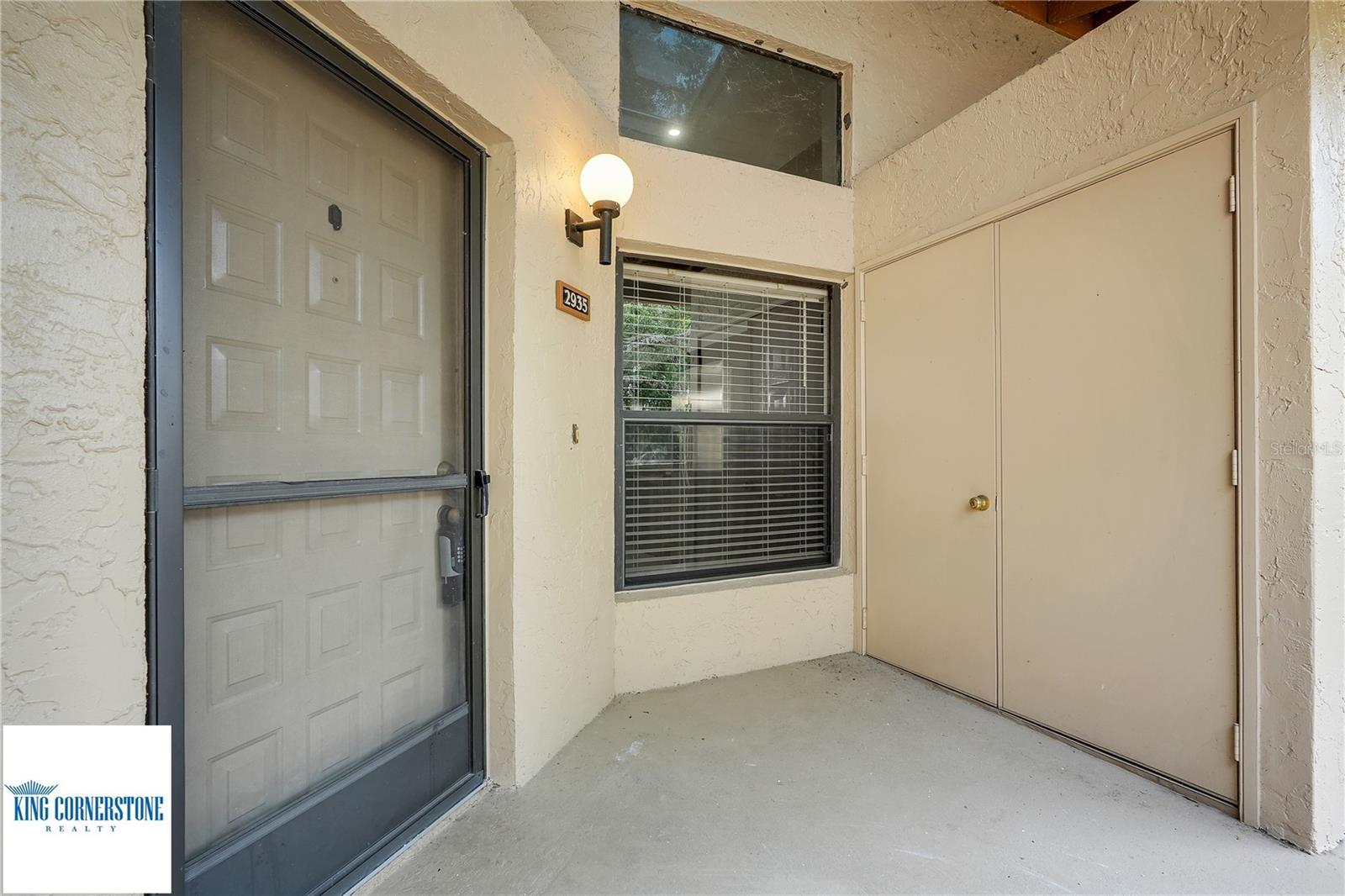 2935 Monaco Court, FL