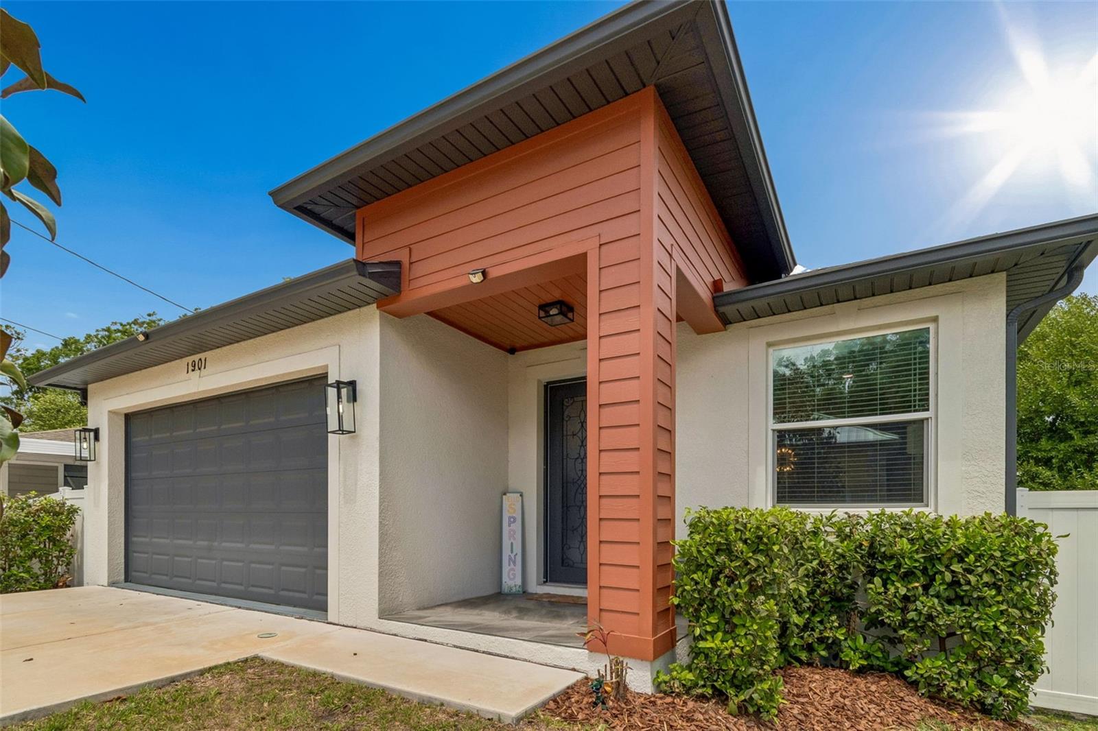 1901 Cluster Avenue, FL