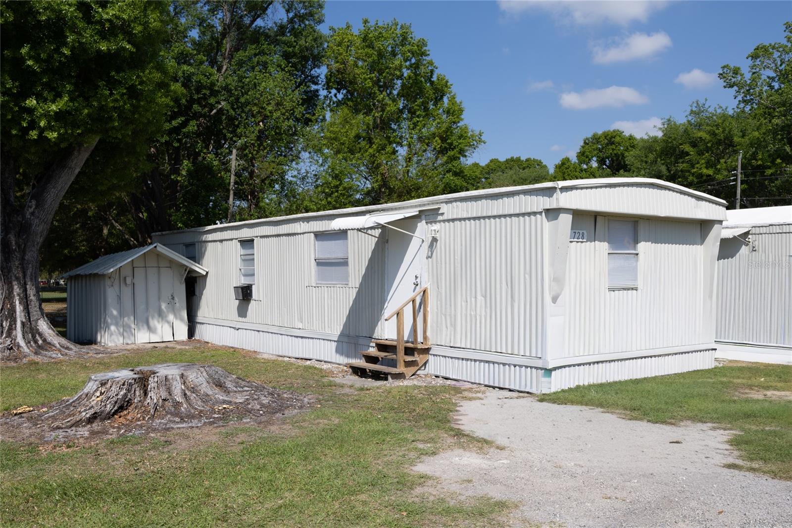 728 Chestnut Road, FL