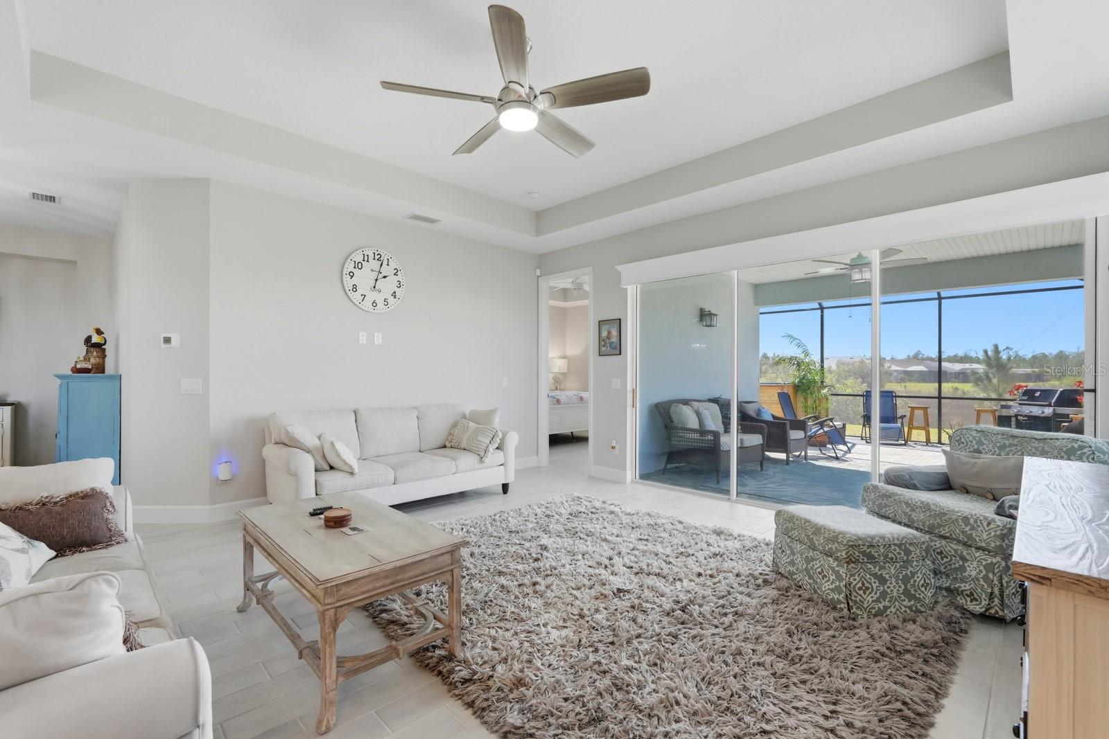 896 Coral Reef Way, FL