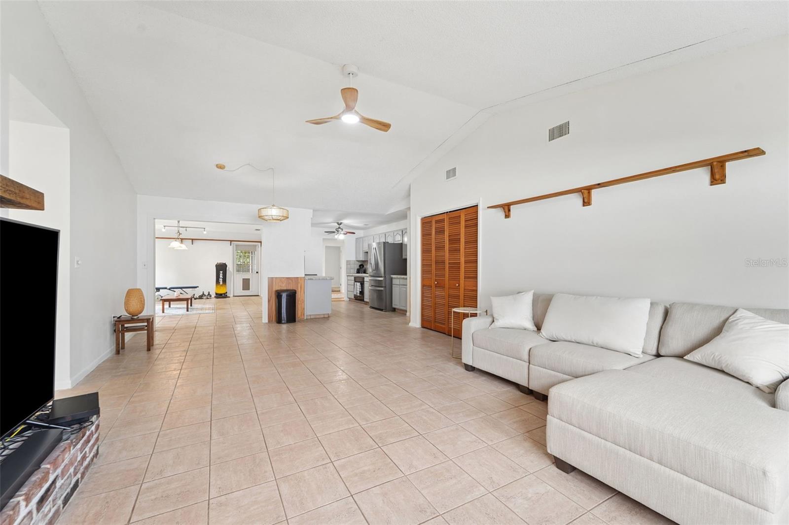 2007 Golf View Drive, FL