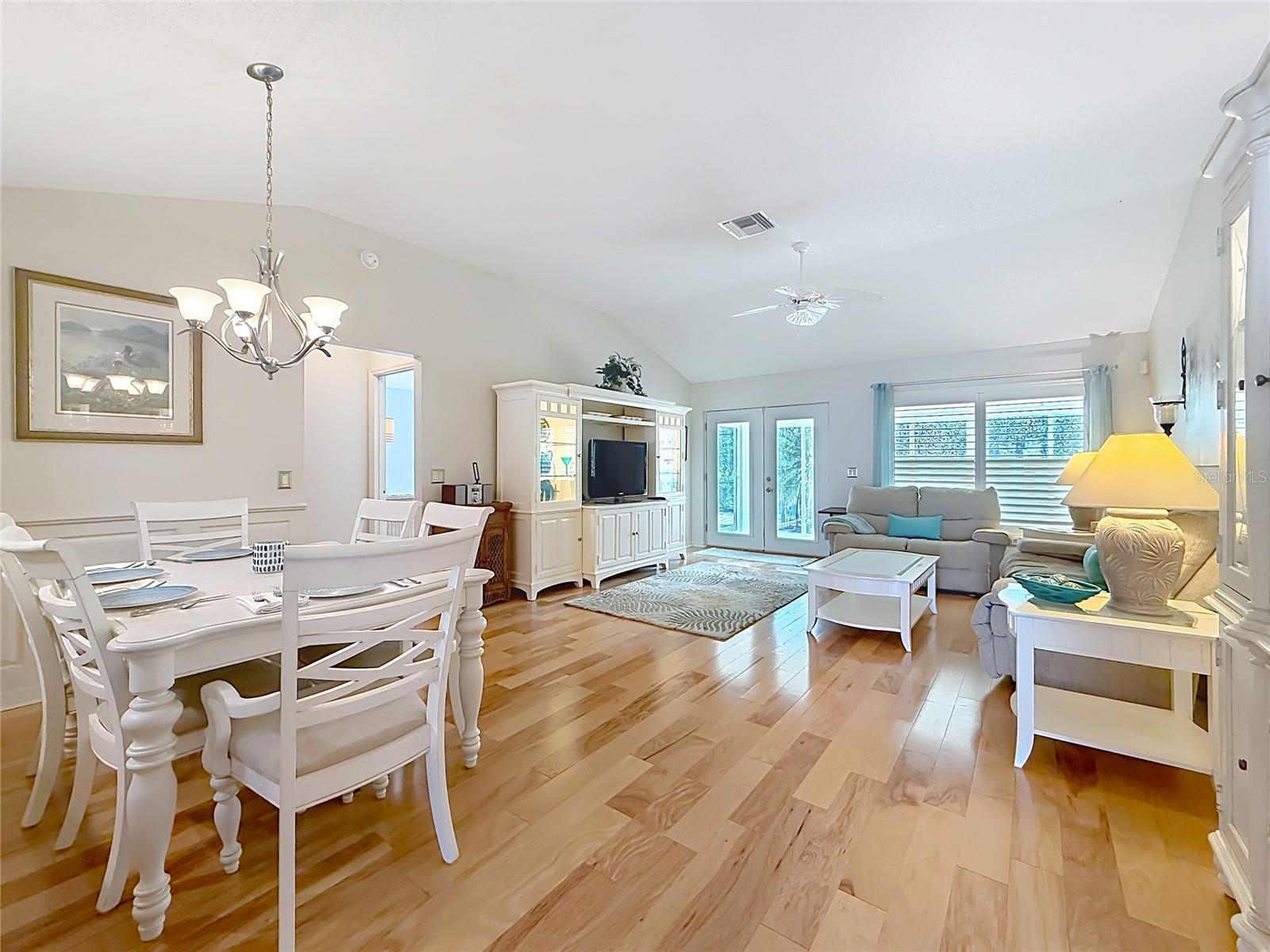 8641 168th Kittredge Loop, FL