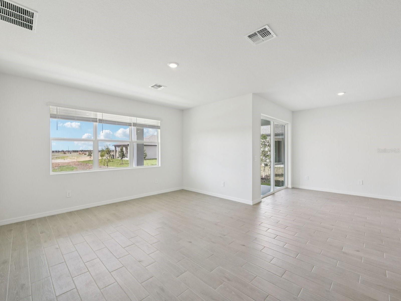 9009 Venetia Court, FL
