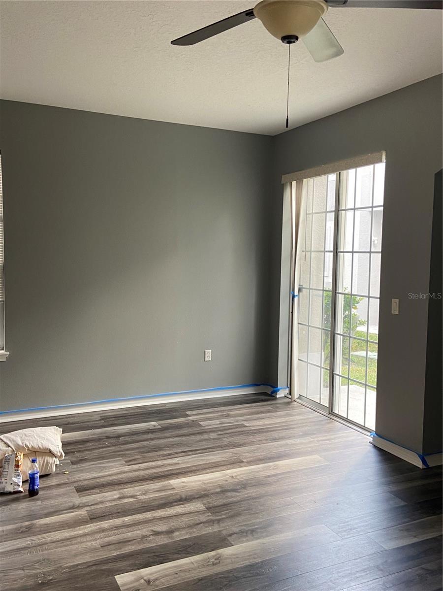 27546 Pleasure Ride Loop, FL