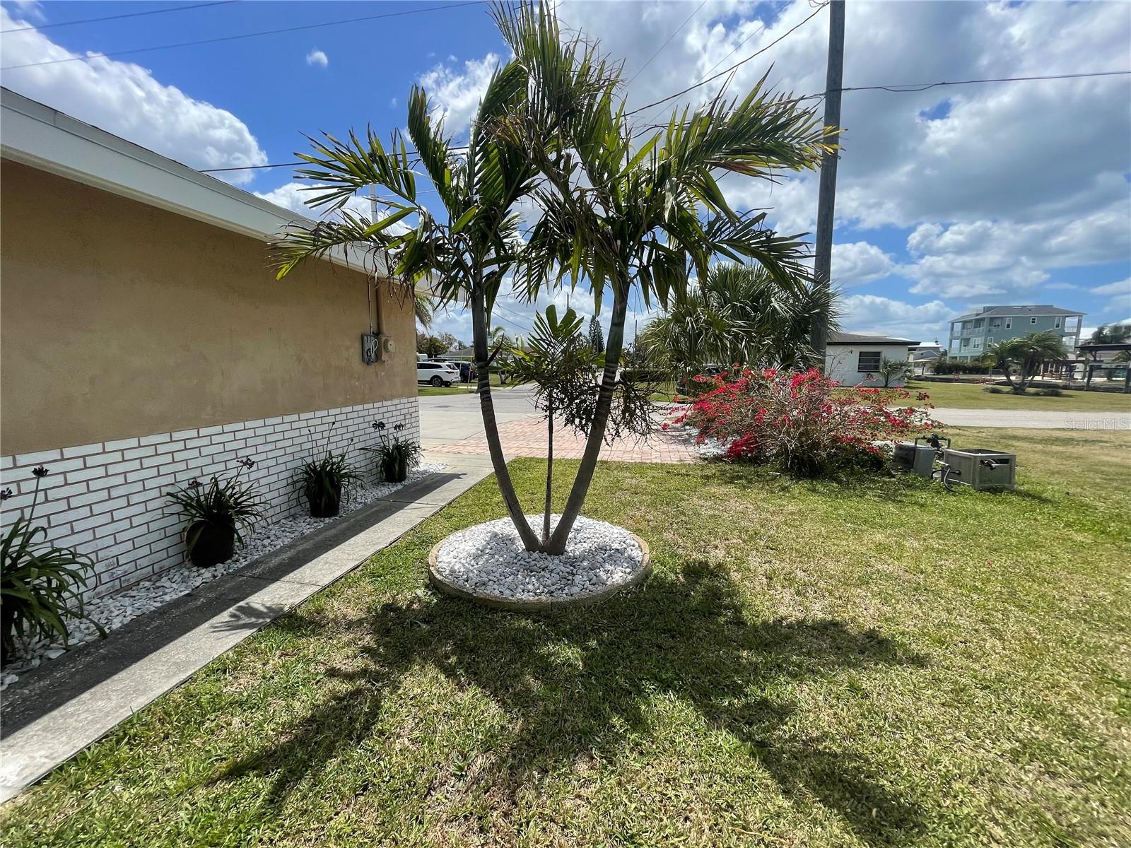 6403 Lonnie Lee Lane, FL