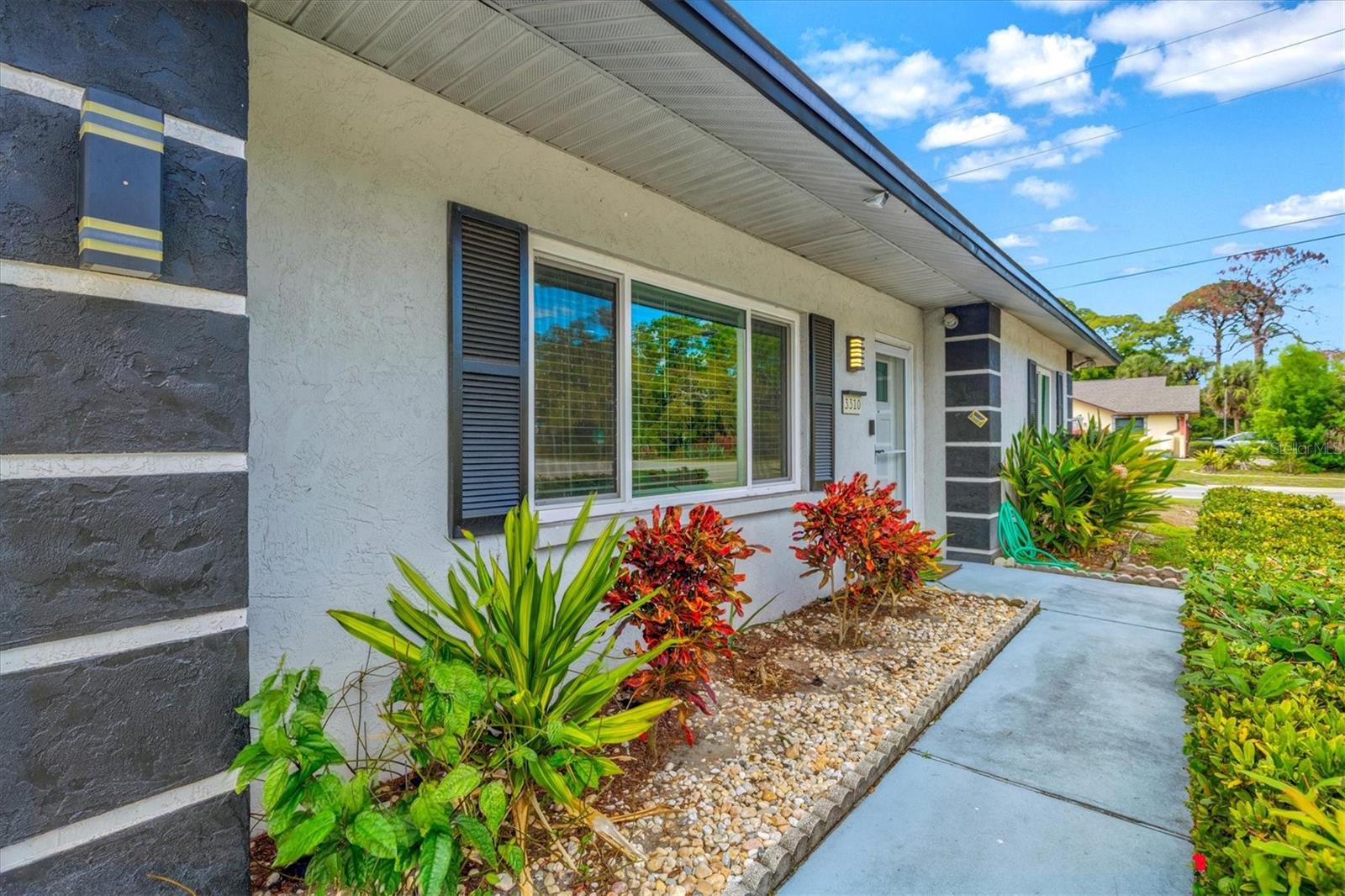 3310 Siesta Drive, FL