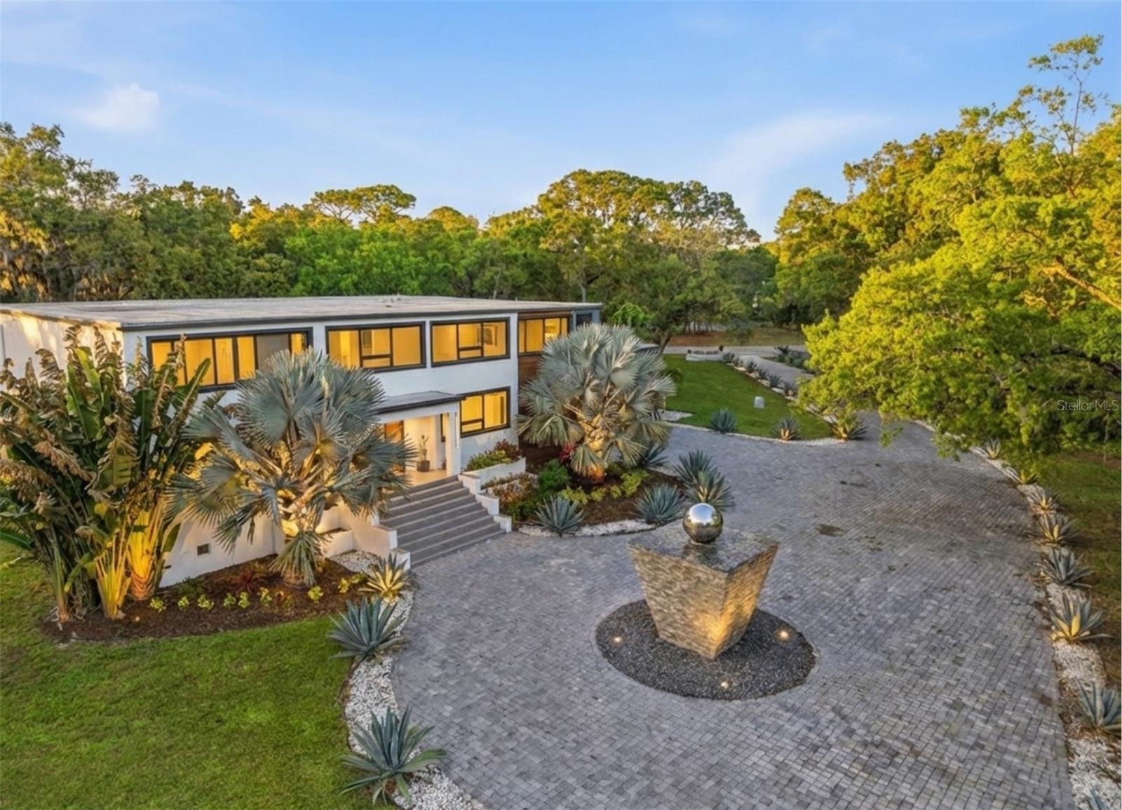 4942 Hubner Circle, FL