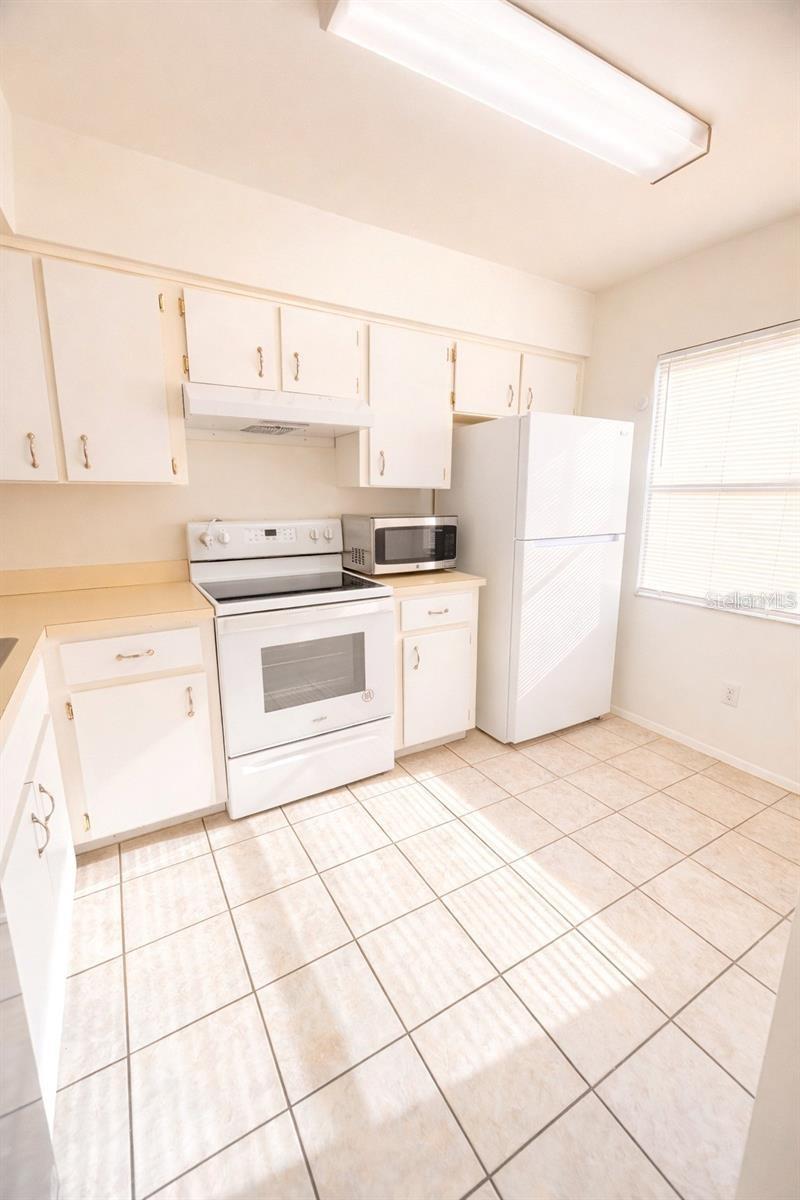 3244 Candle Ridge Drive, FL