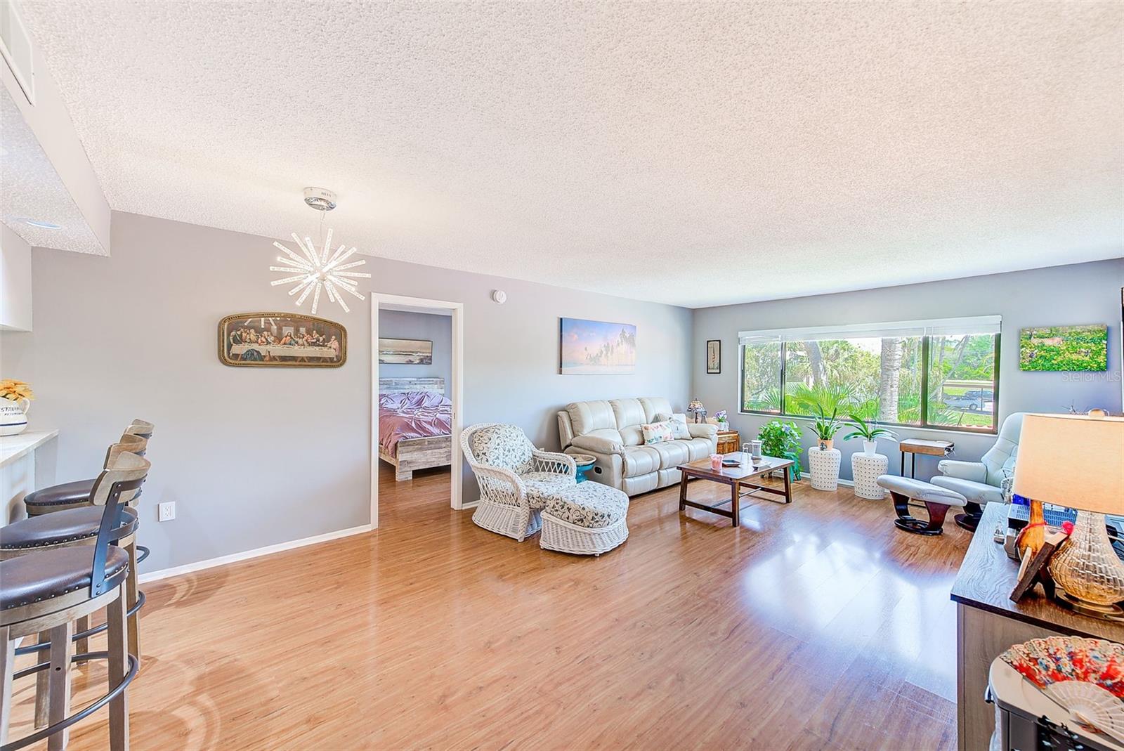 2593 Countryside Boulevard, FL