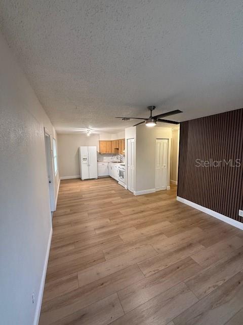 738 Michigan Ct, FL