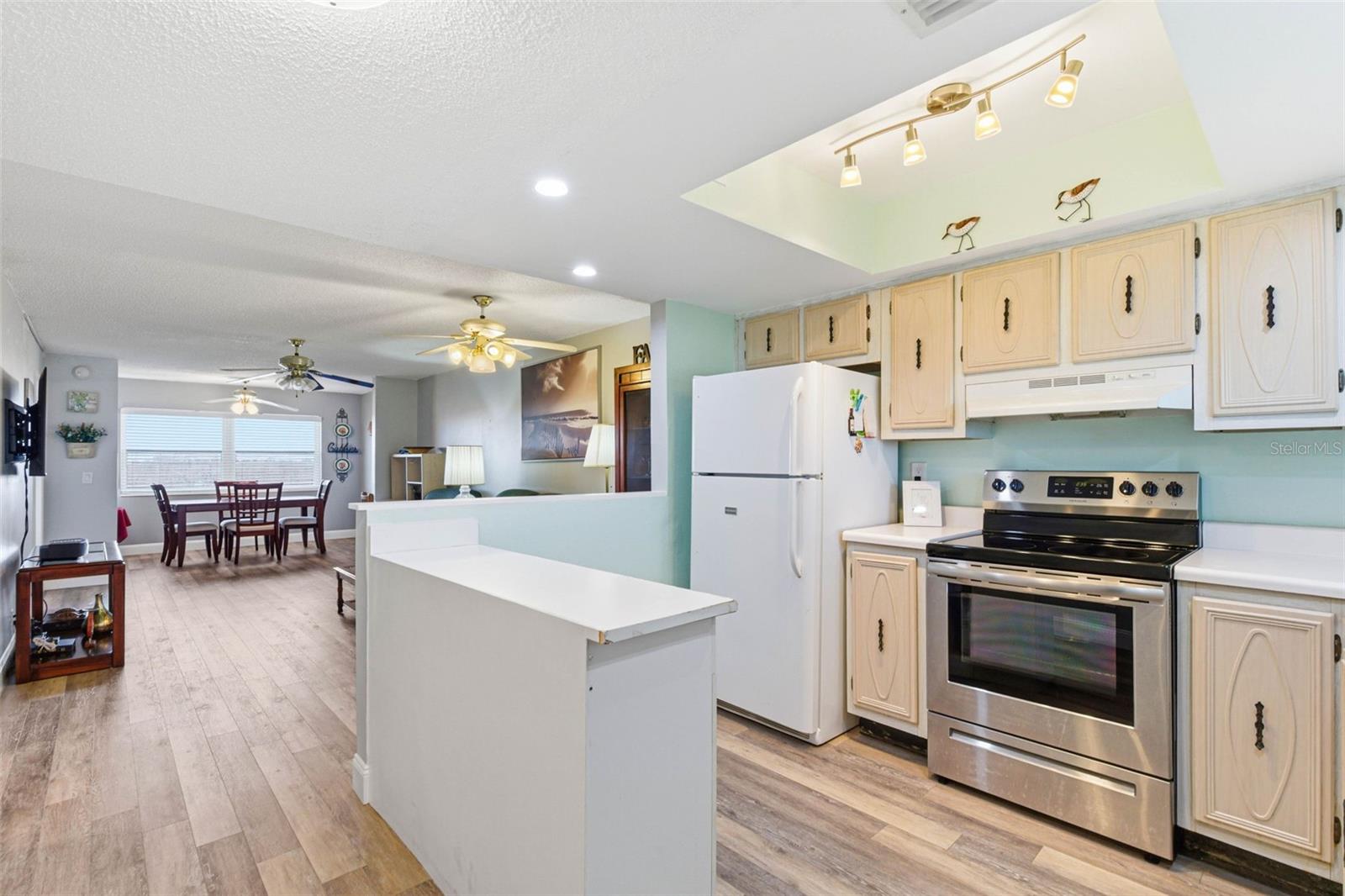 801 83rd Avenue, FL