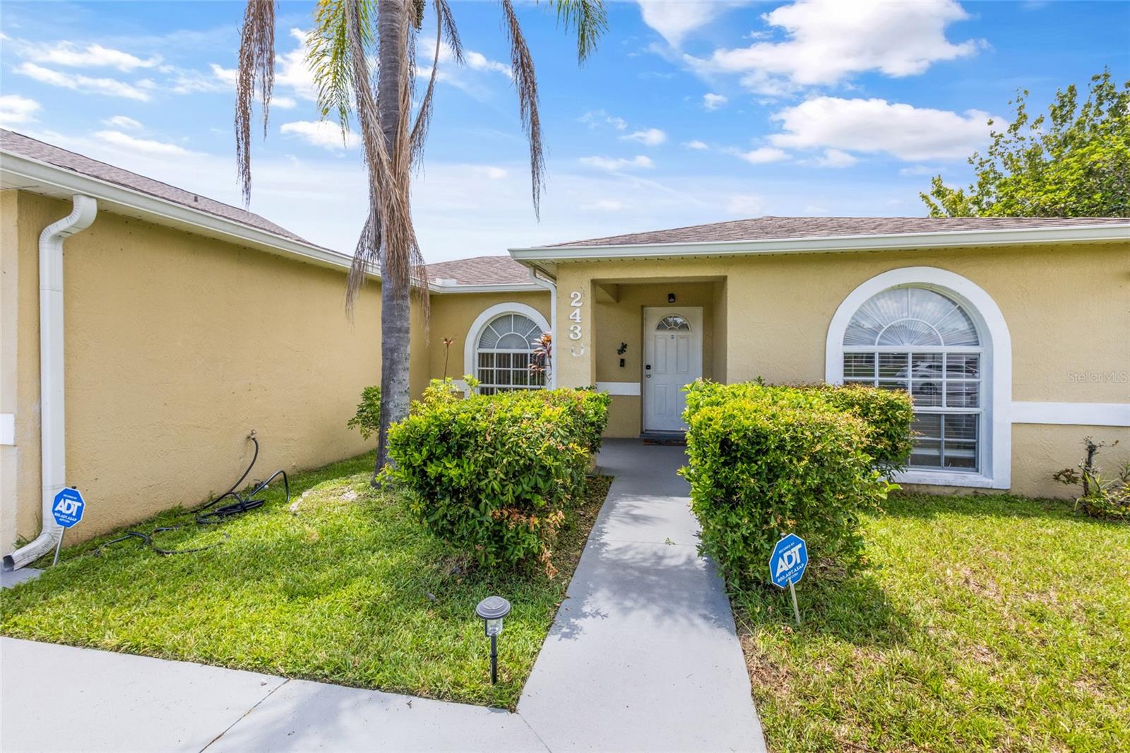2430 Quail Run Boulevard, FL