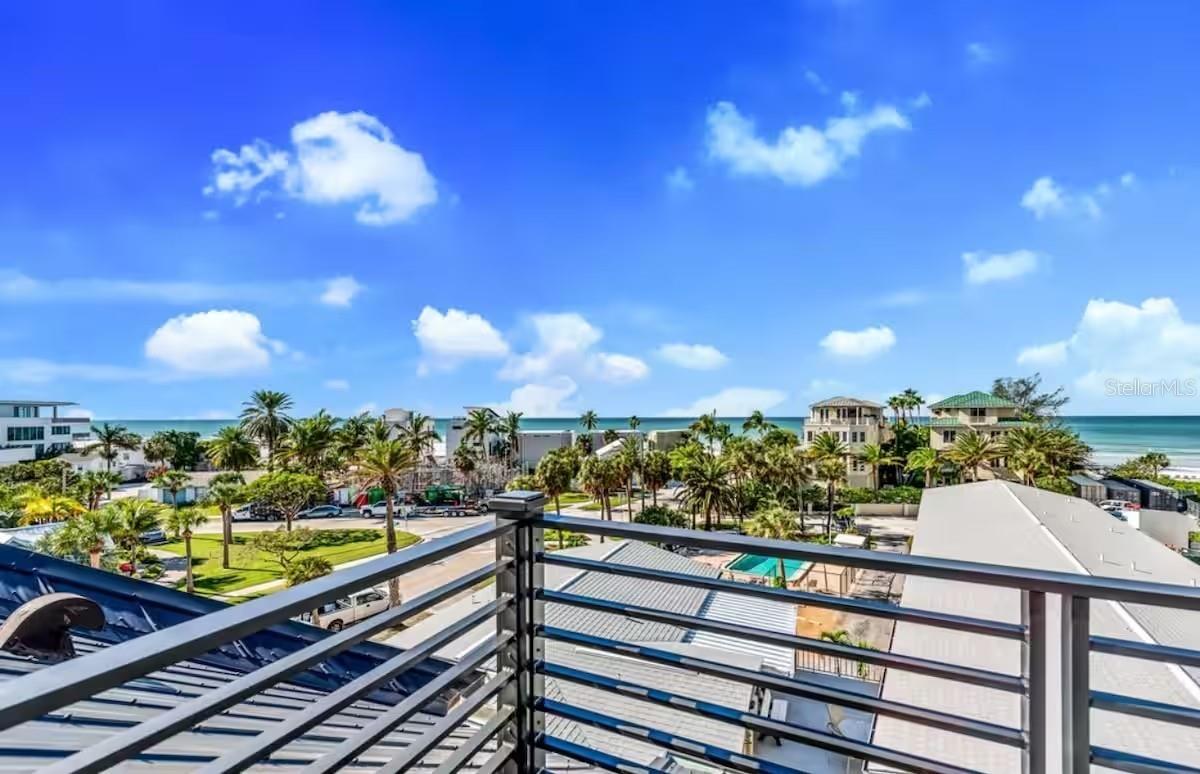 85 Avenida Messina, FL