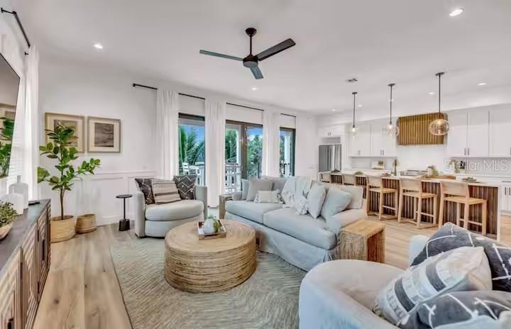 85 Avenida Messina, FL