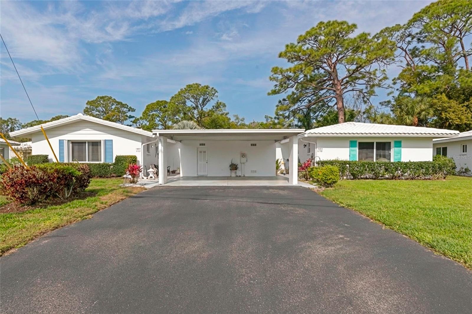 1807 University Place, FL