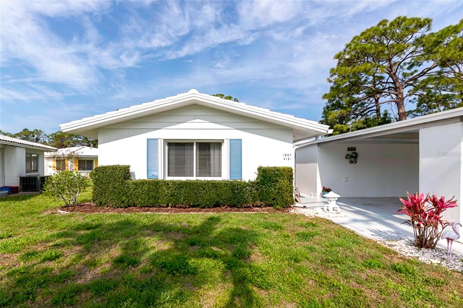 1807 University Place, FL