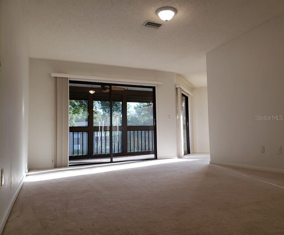 46 Hembury Lane, FL