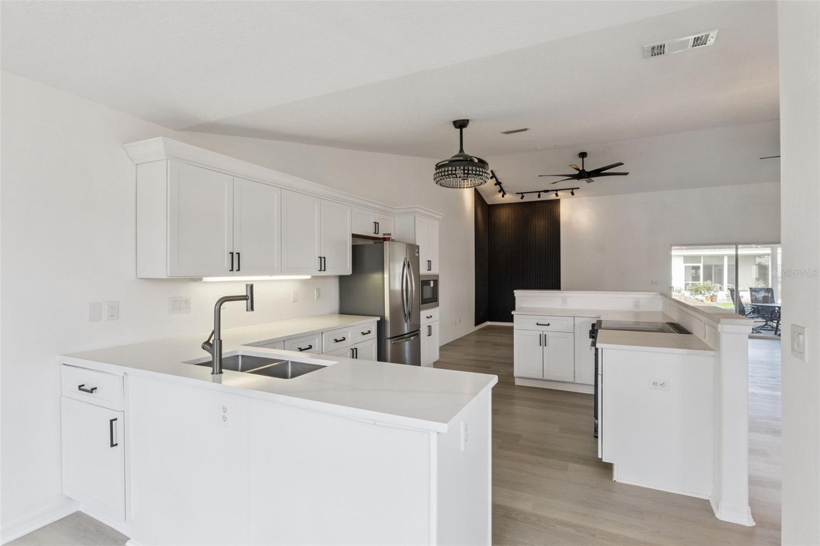 5729 King James Avenue, FL