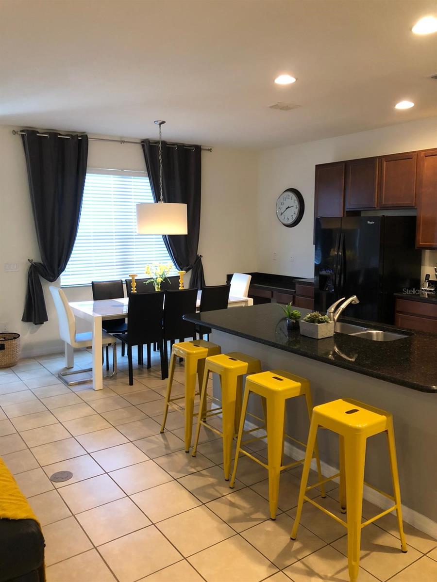 921 Las Fuentes Drive, FL