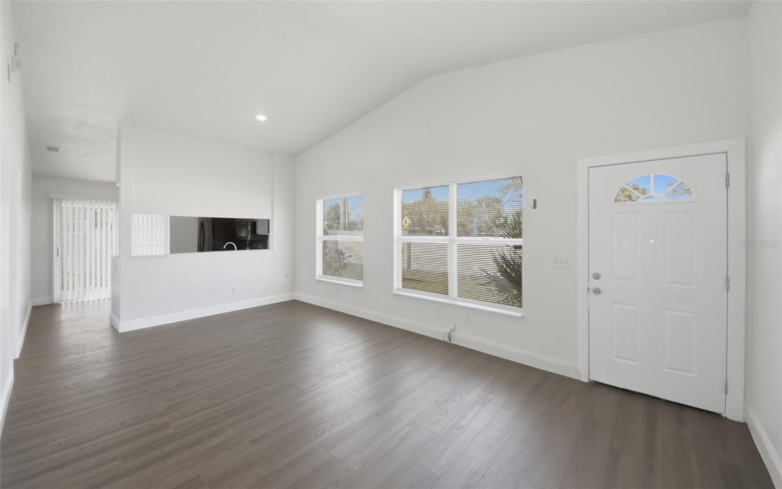 2132 Avon Boulevard, FL