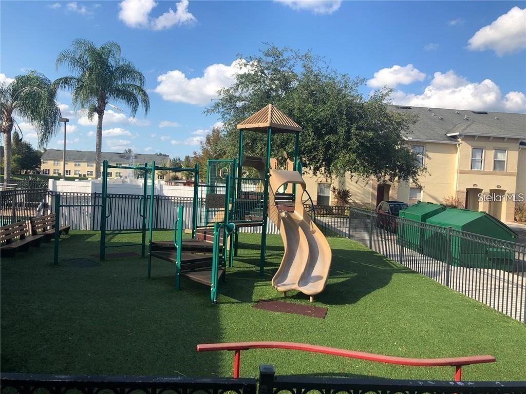 2866 Club Cortile Circle, FL