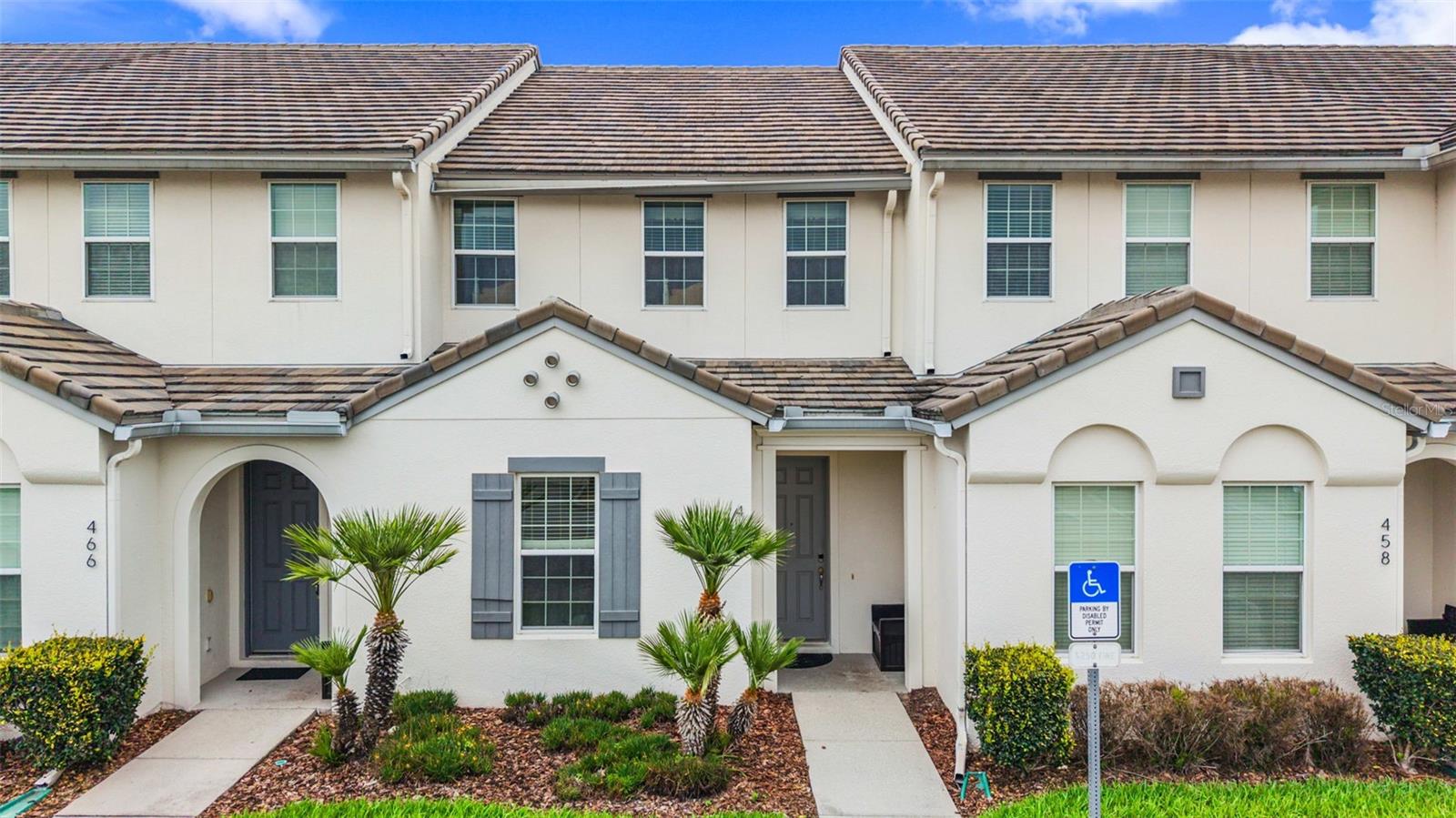 462 Captiva Drive, FL
