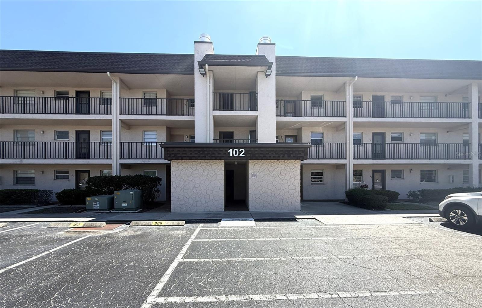 102 Capri Isles Boulevard, FL