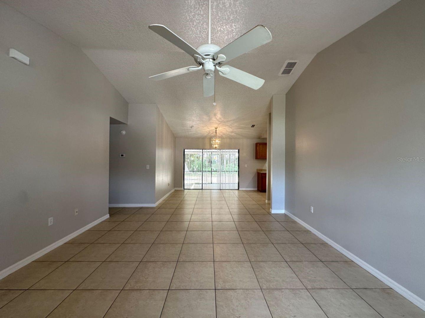 661 Delmonte Court, FL