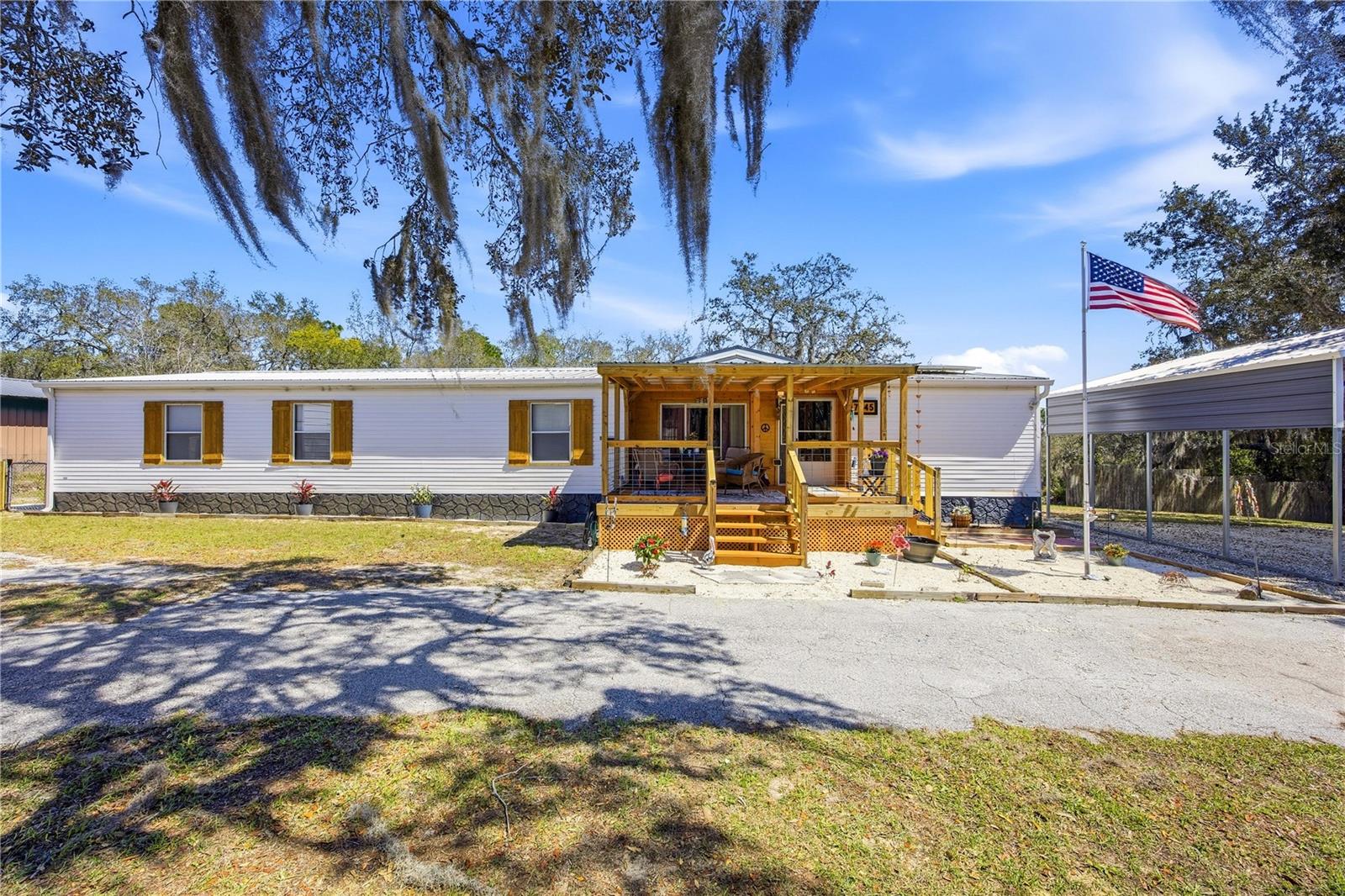 7045 Ridge Point, FL