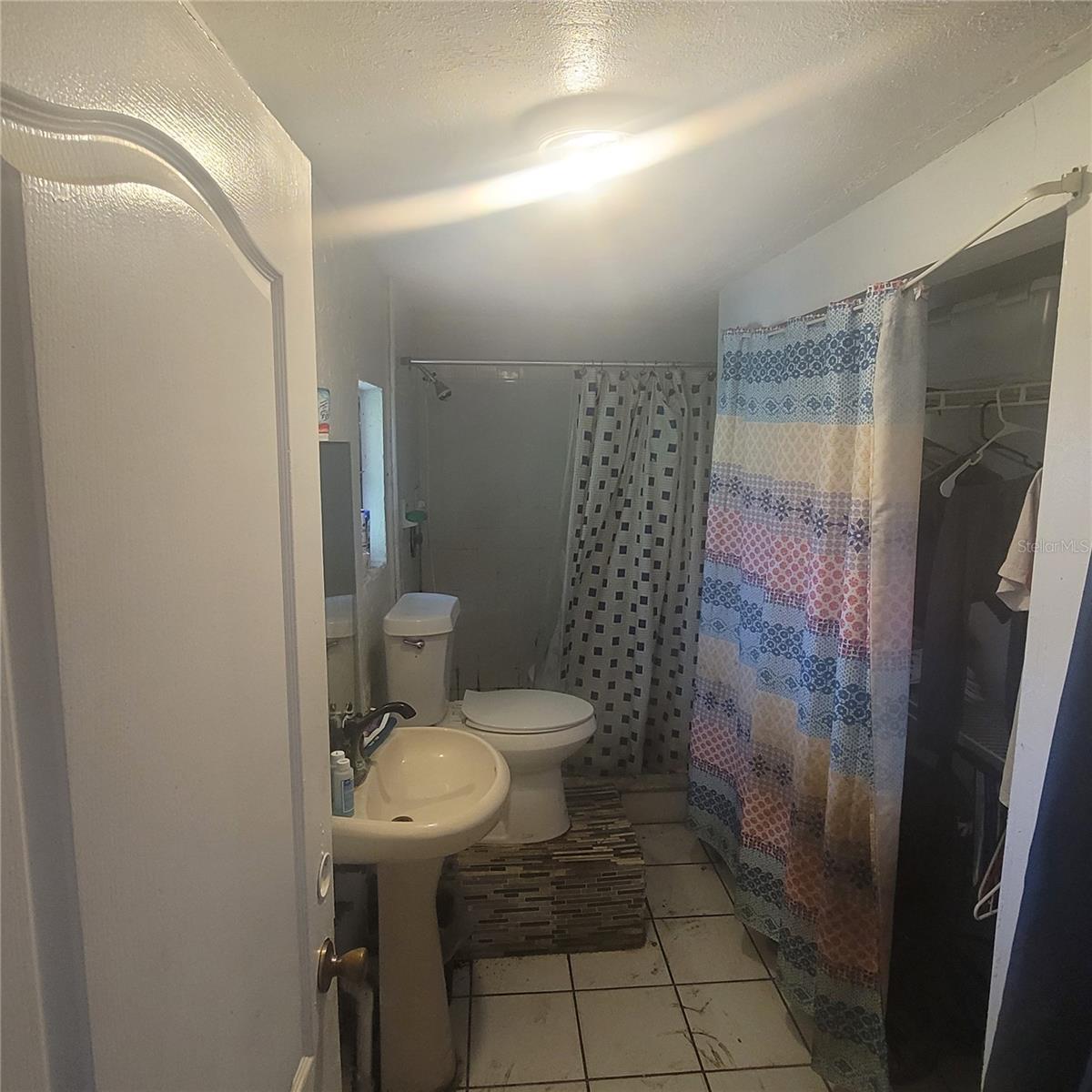 2986 Sun Pointe Court, FL