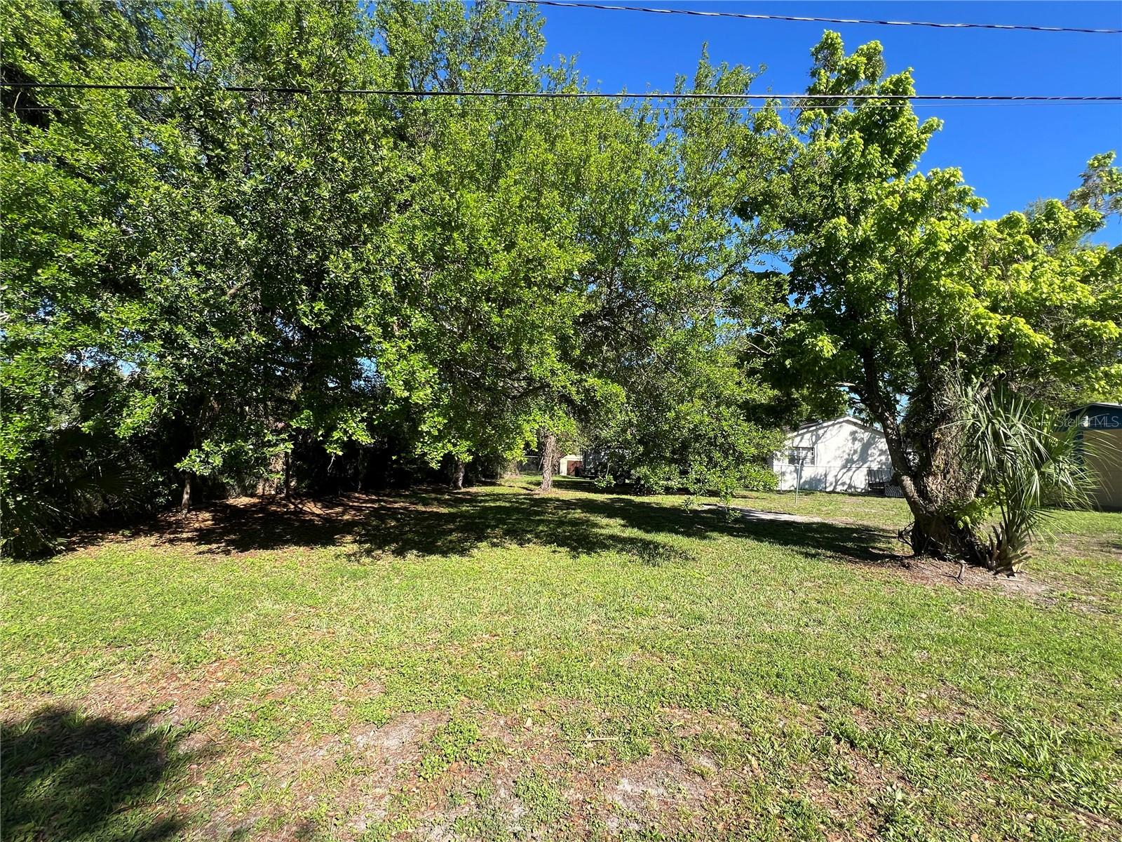 10105 16 Street, FL