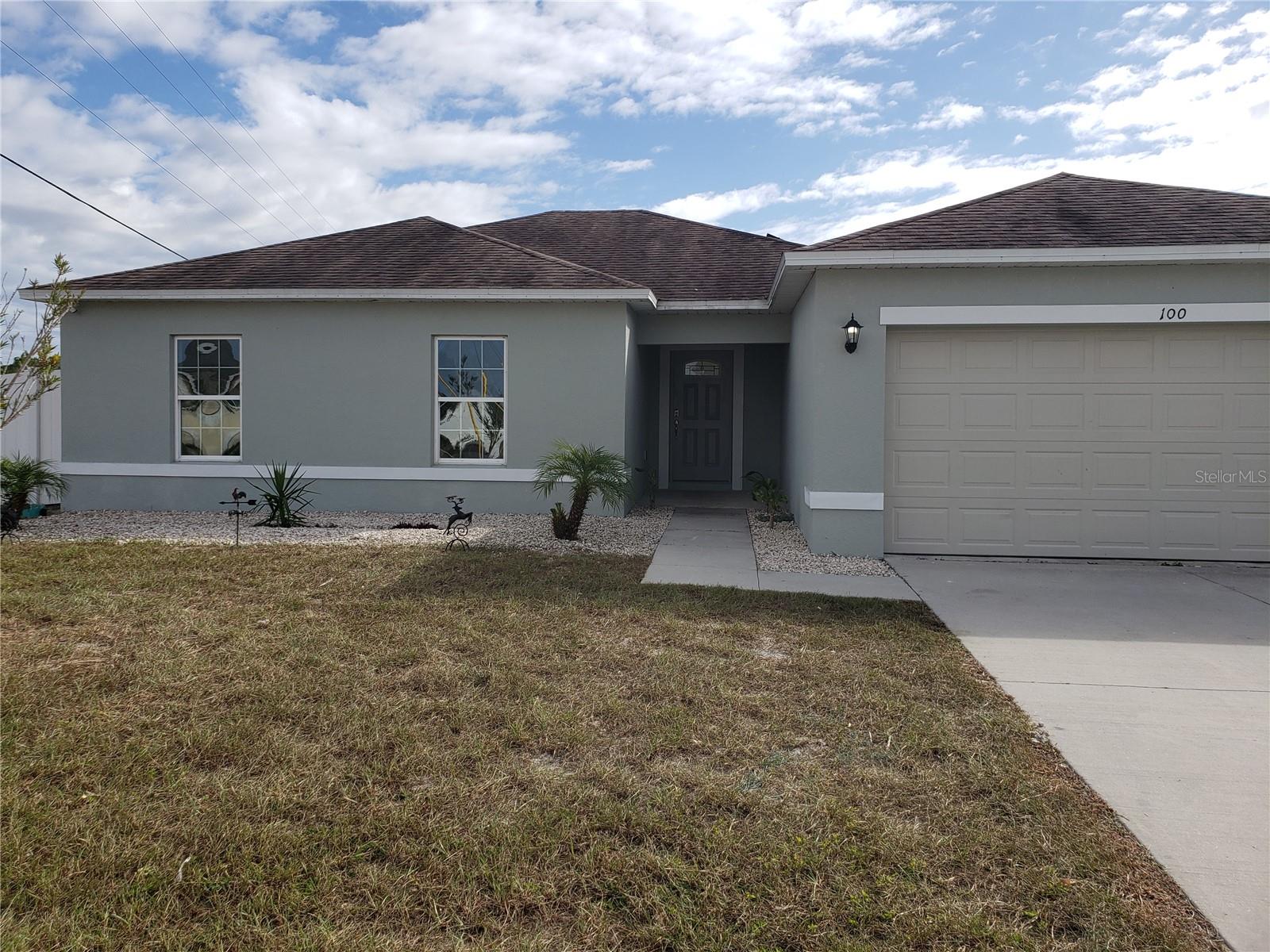 100 Sweet Pea Court, FL