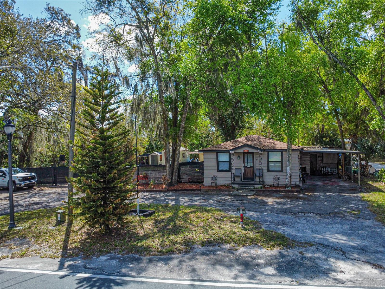 82 Concord Drive, FL