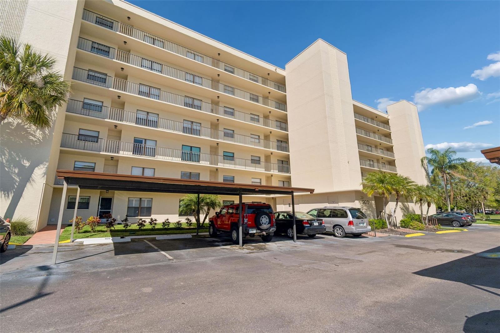900 Cove Cay Drive, FL