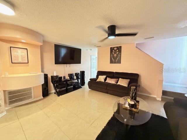 979 Kenbar Avenue, FL