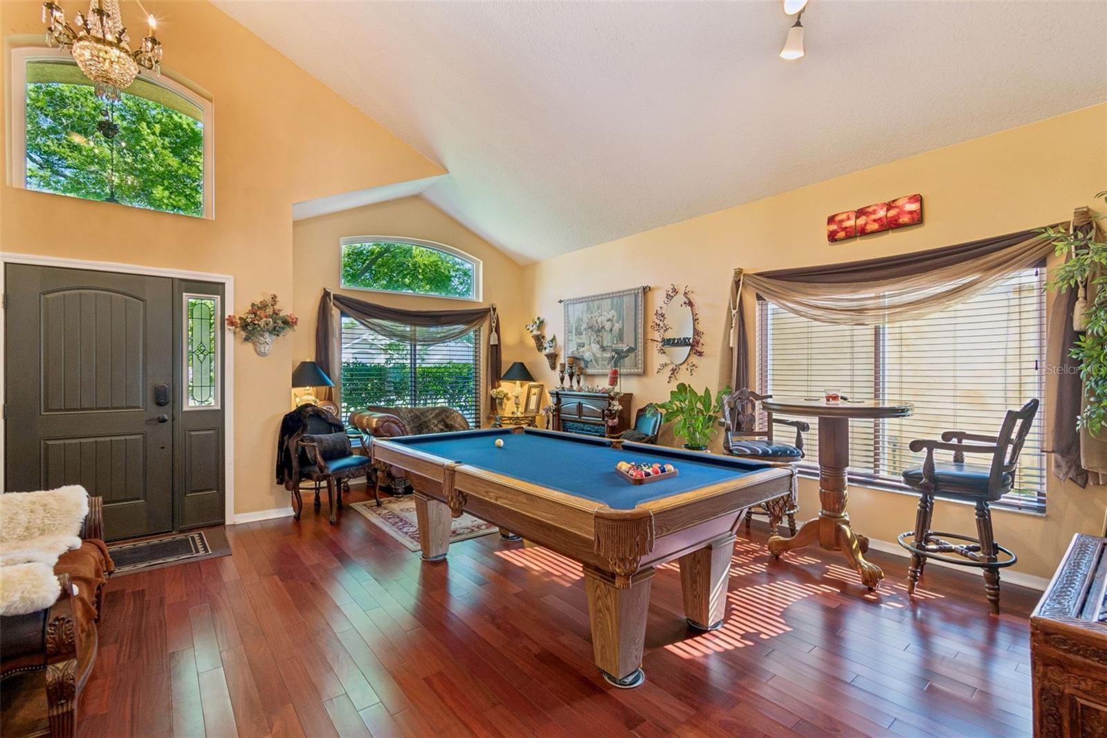 9407 Chart House Court, FL