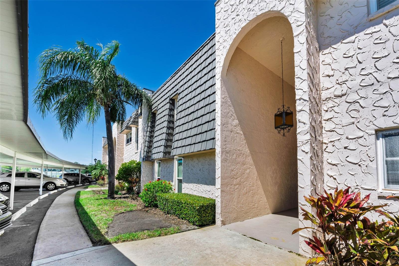 219 Elmwood Circle, FL