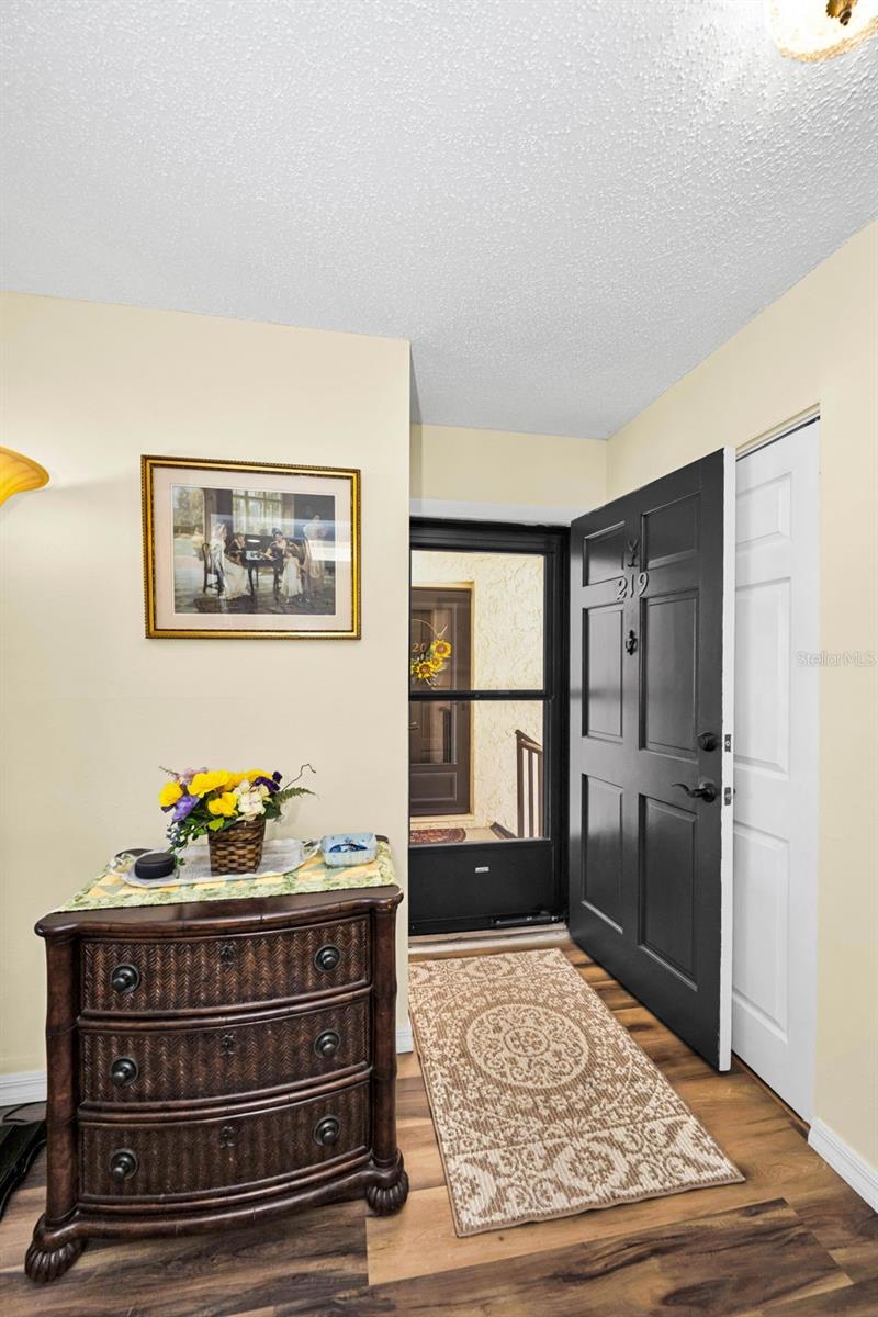 219 Elmwood Circle, FL