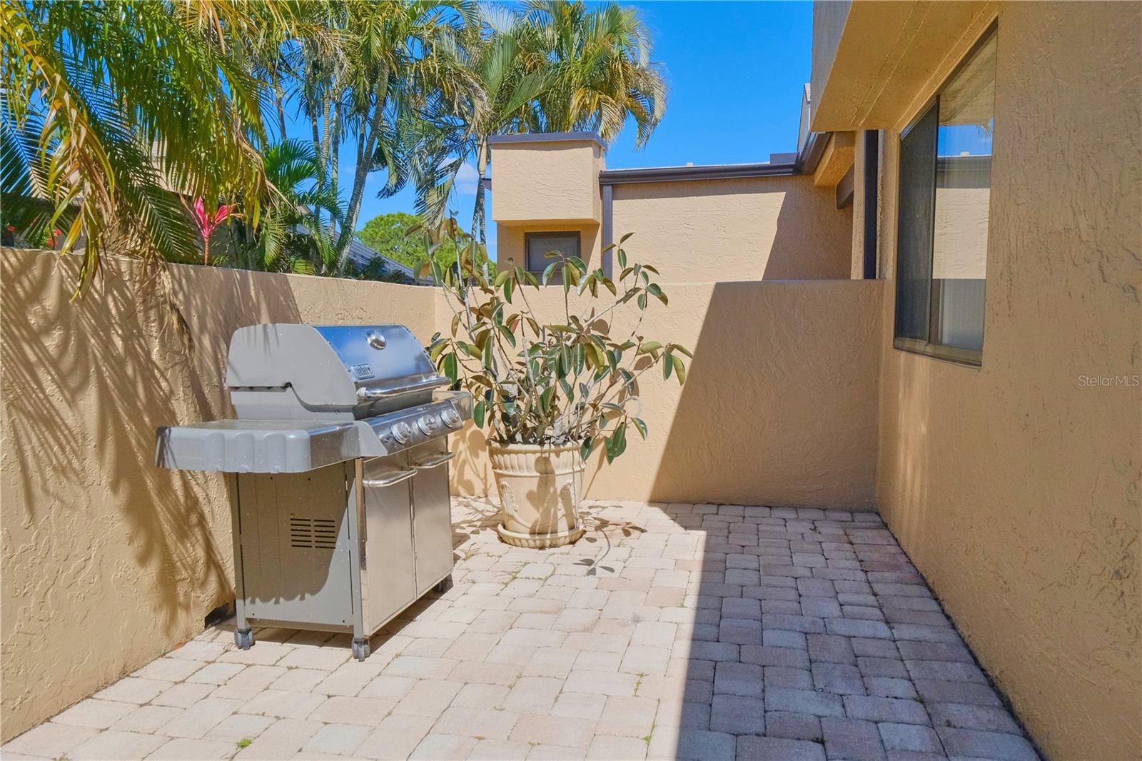 5257 Myrtle Way, FL