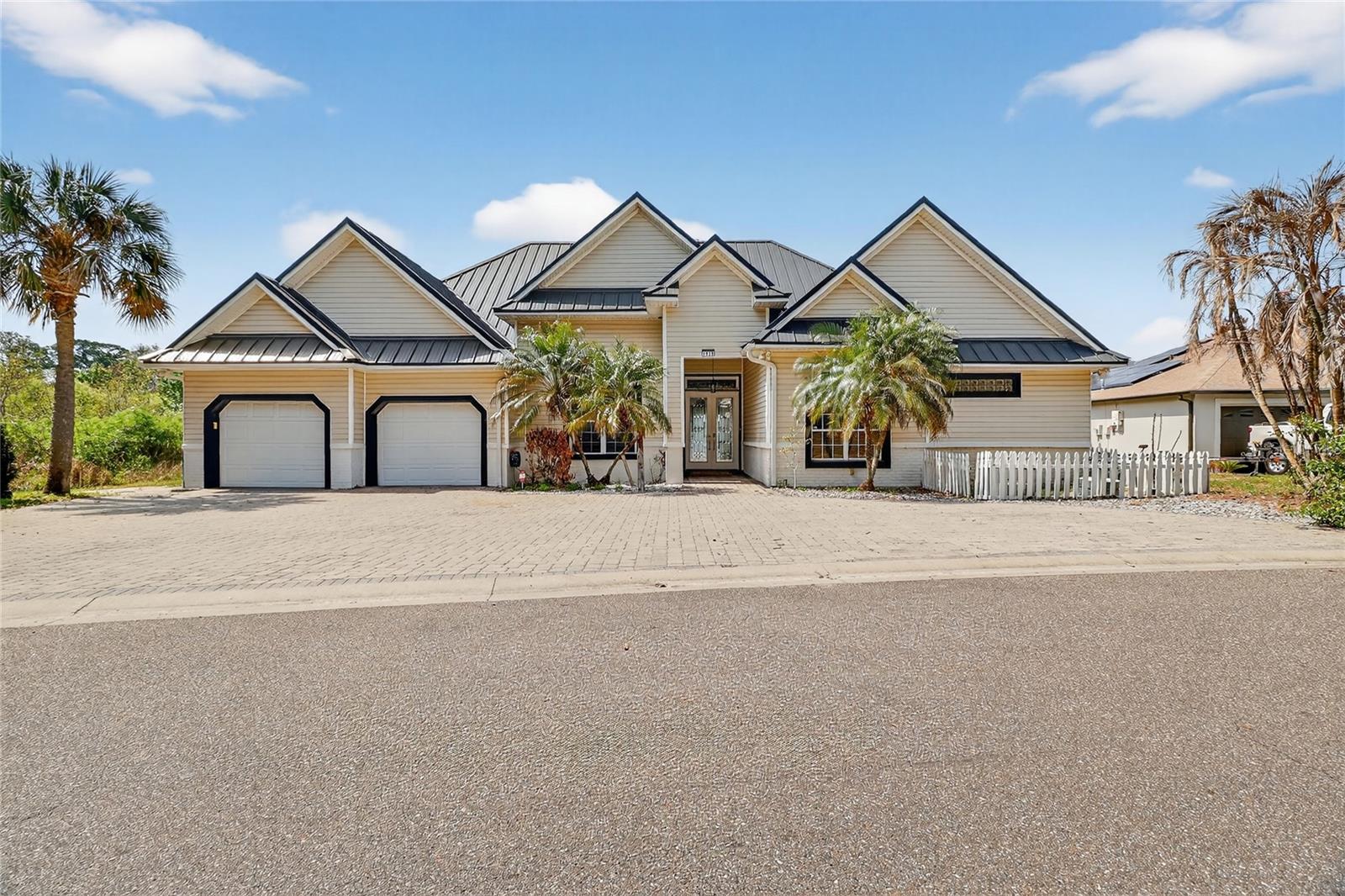 1028 Lake Mariam Drive, FL
