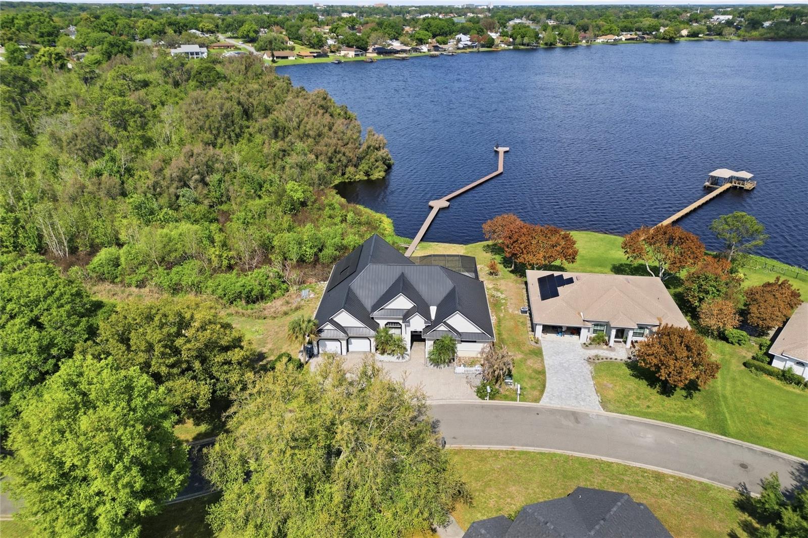 1028 Lake Mariam Drive, FL