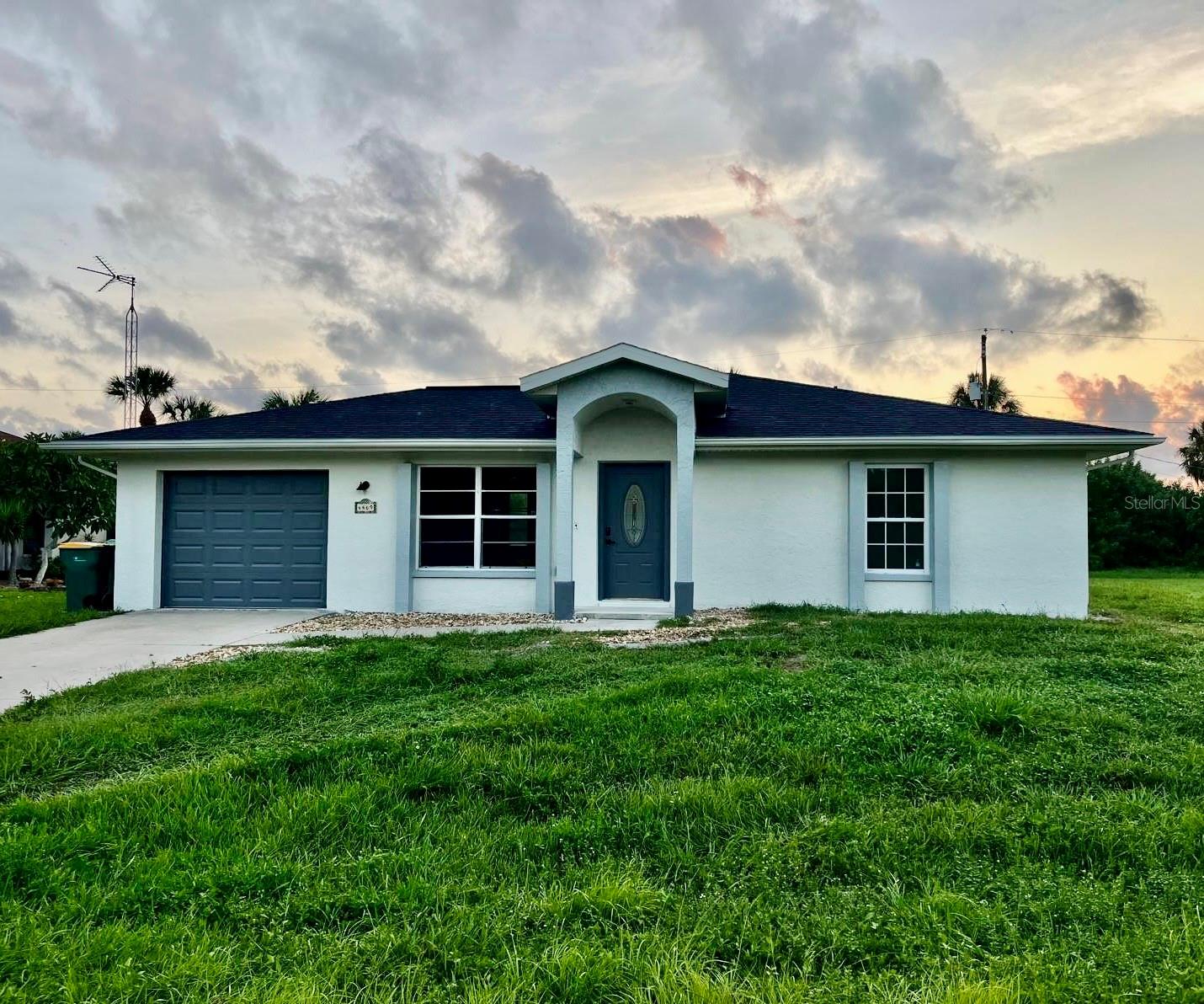 4469 Cunningham Street, FL