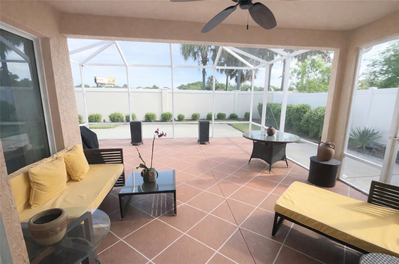 437 Jarquin Way, FL